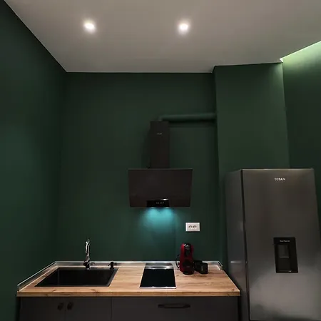 Ss Apartment *